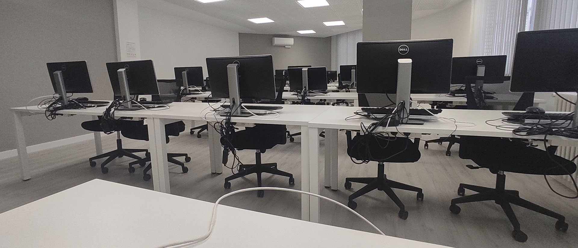 Imagen de aula en alquiler