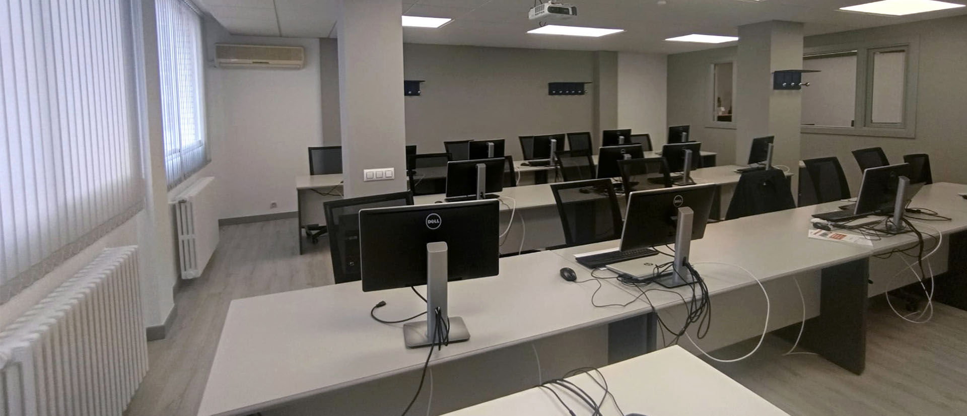 Imagen de aula en alquiler